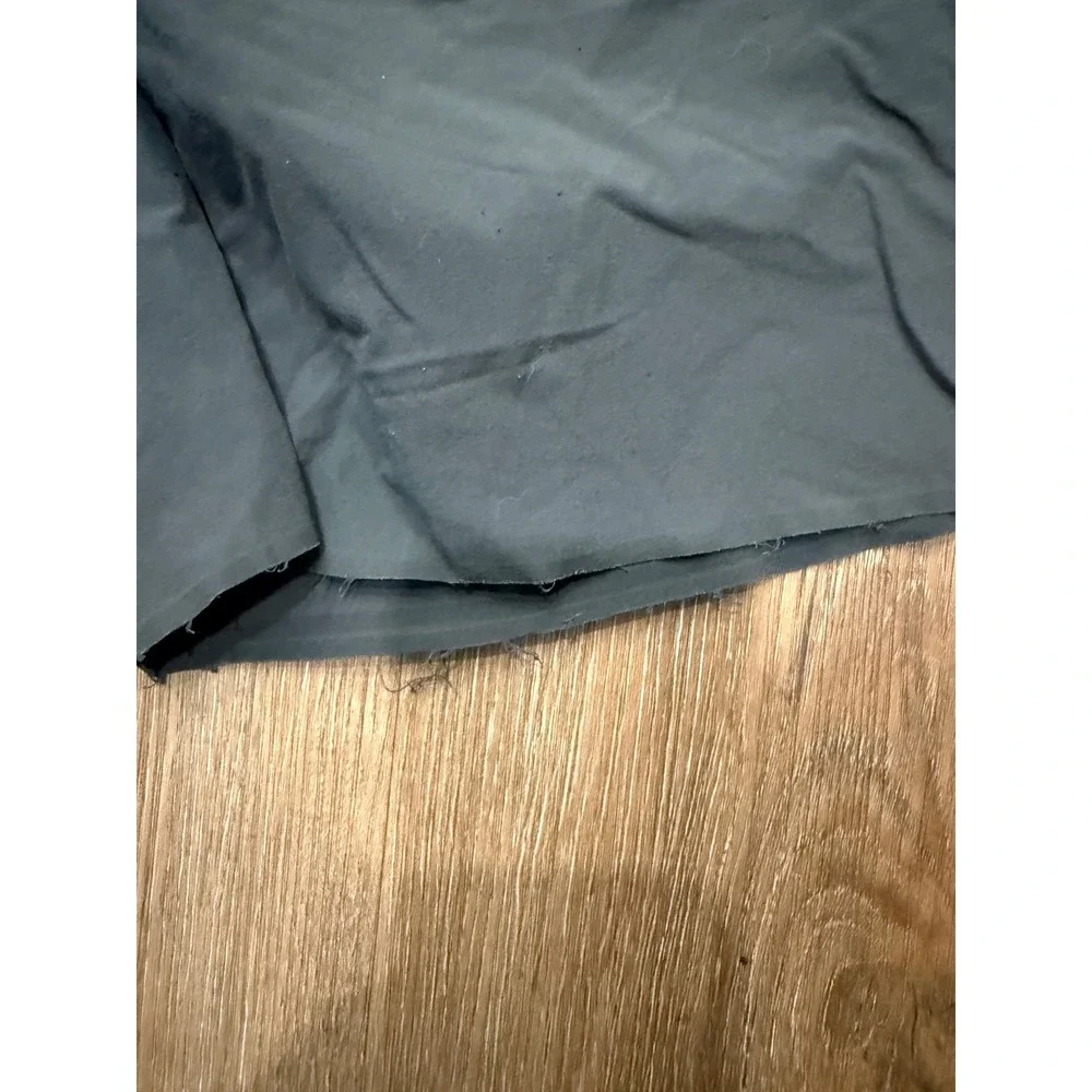 Lululemon Mens Athletic Training Shorts XL Gray Black Distressed Frayed Hem‎